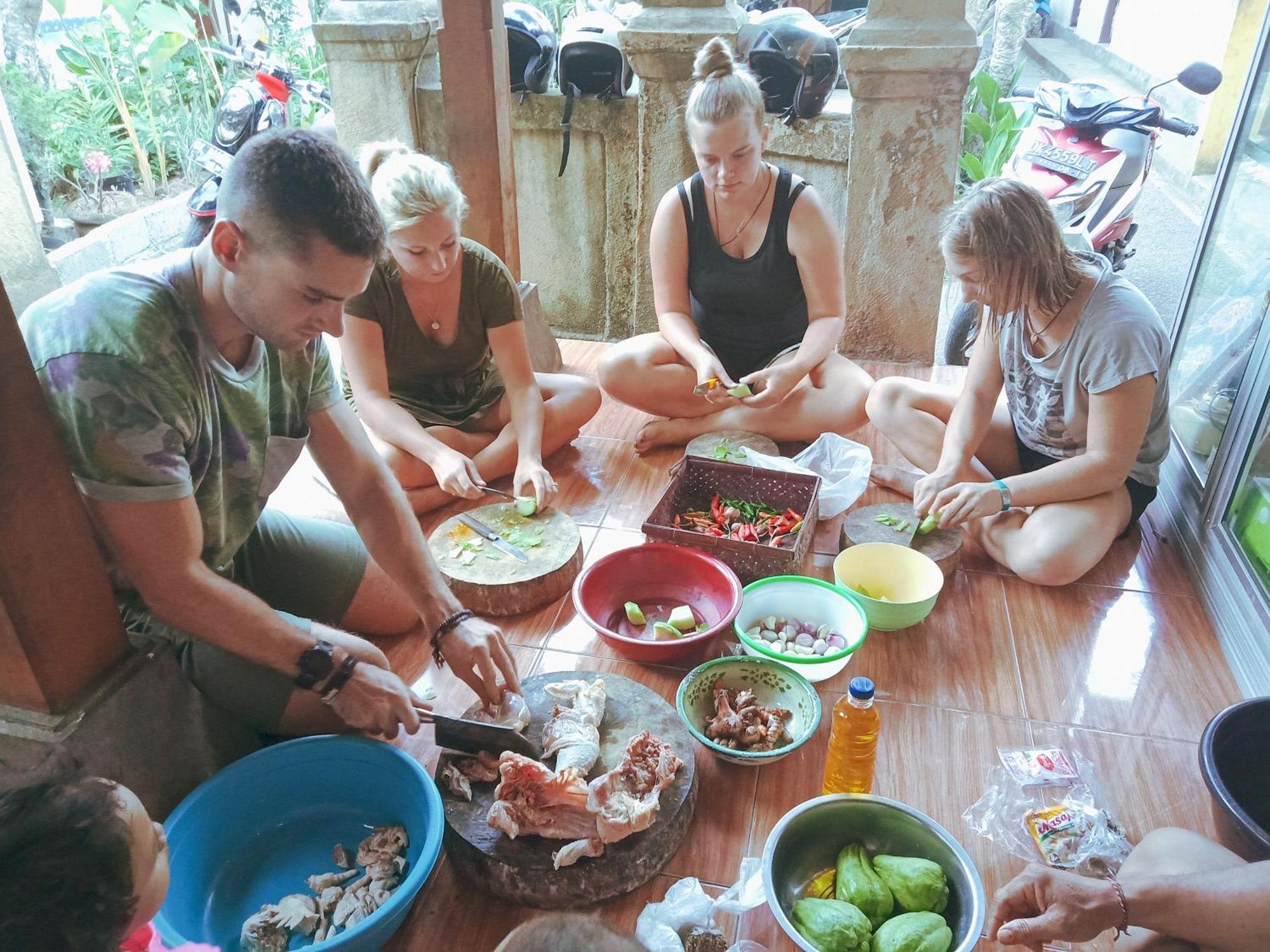 Bed and Breakfast Lionk Bali House à Ubud Extérieur photo